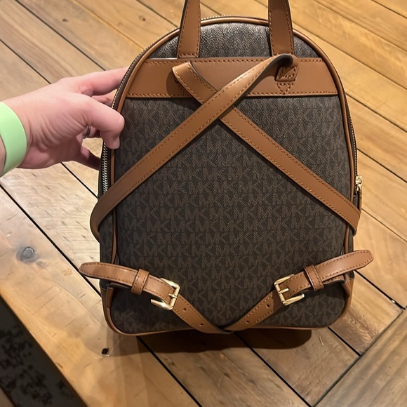 Michael Kors backpack - Picture 2 of 4